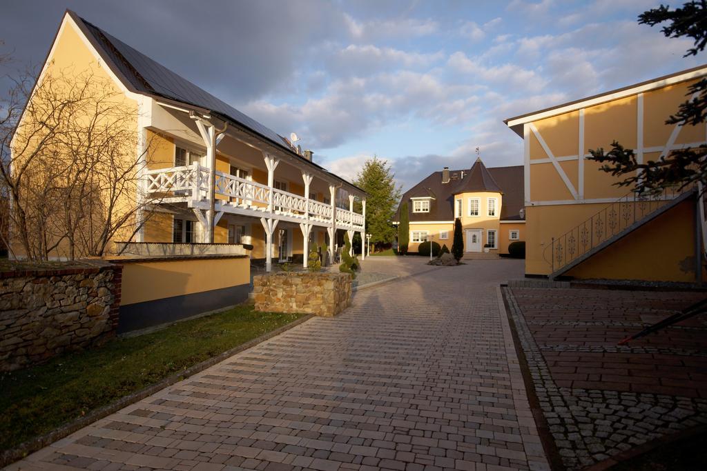 Ferienhof Elbaue Schönebeck Exteriör bild